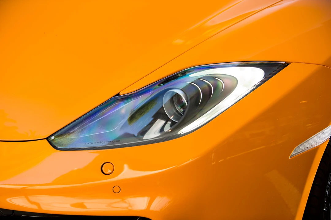 2012 McLaren MP4-12C - Image 6 of 26