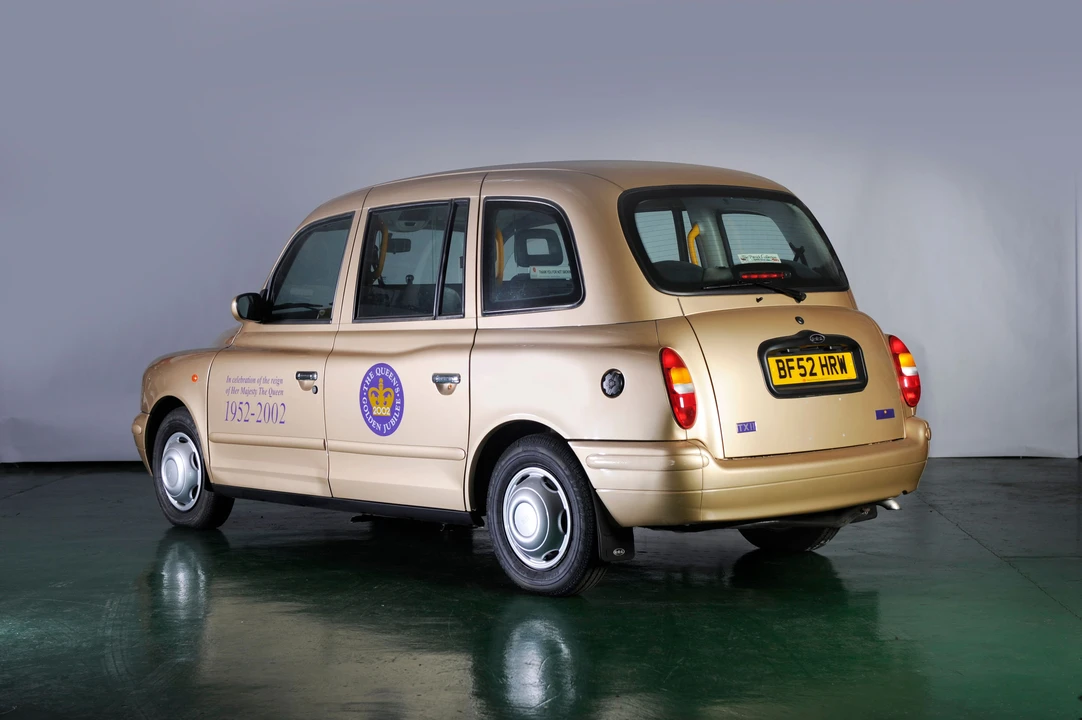2002 LTI - Image 6 of 8