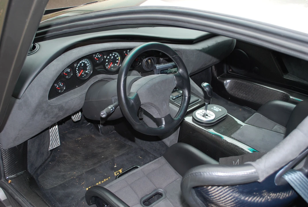 2000 Lamborghini Diablo GT - Image 2 of 20