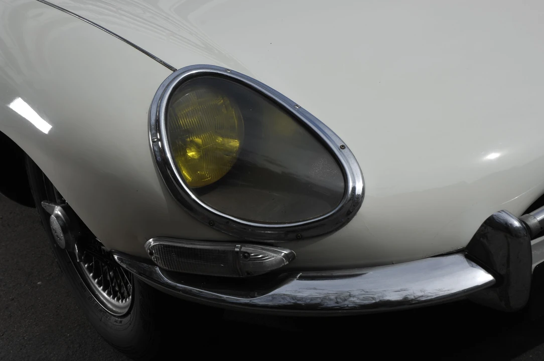 1963 Jaguar E-Type Series 1 - Image 5 of 5