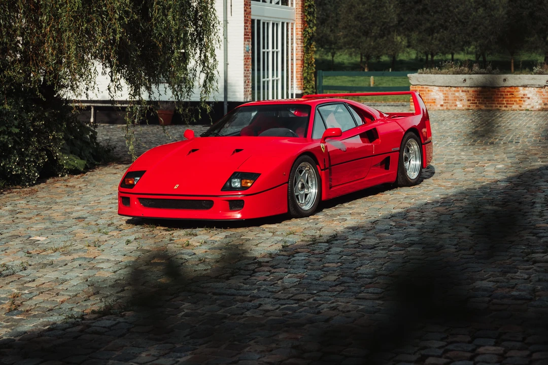 1989 Ferrari F40 - Image 16 of 31