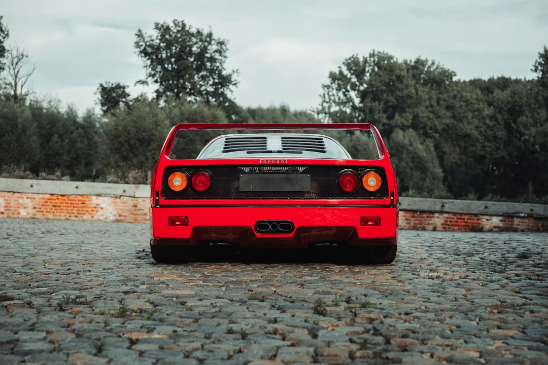1989 Ferrari F40 - Image 7 of 31