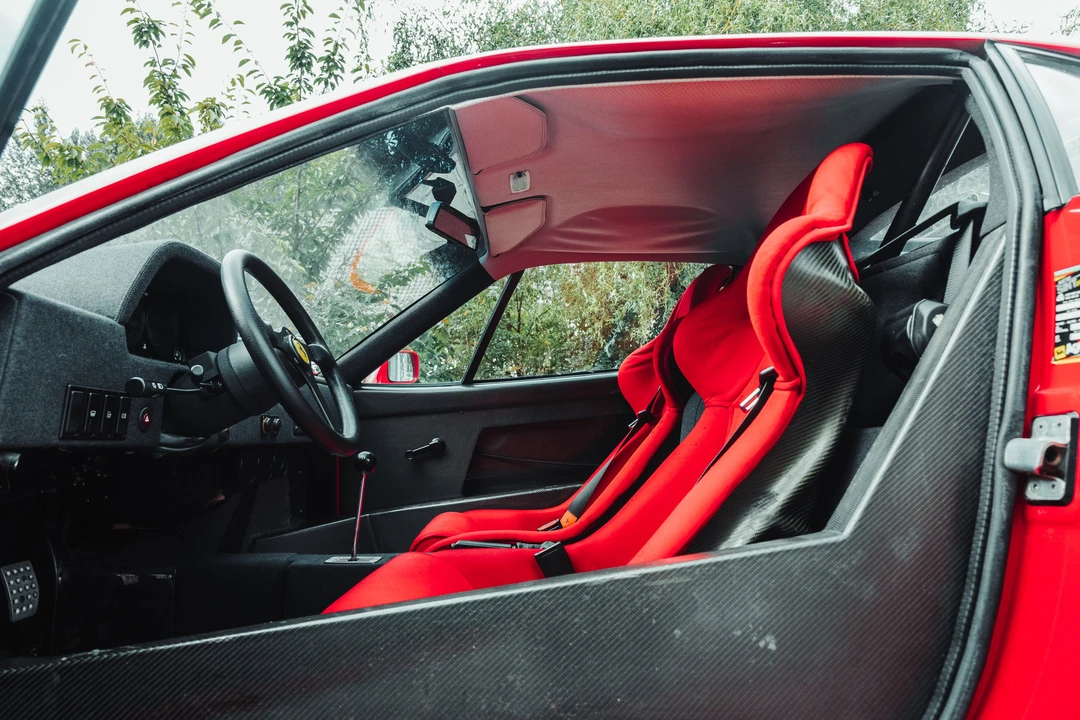 1989 Ferrari F40 - Image 20 of 31