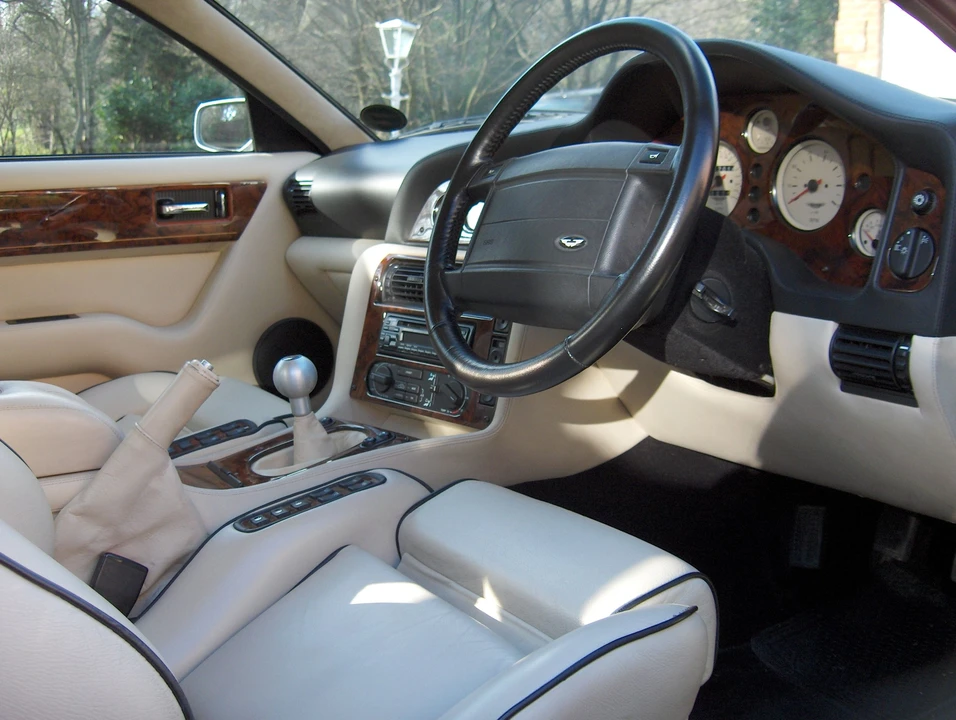 1995 Aston Martin Vantage (1993-2000) - Image 3 of 3