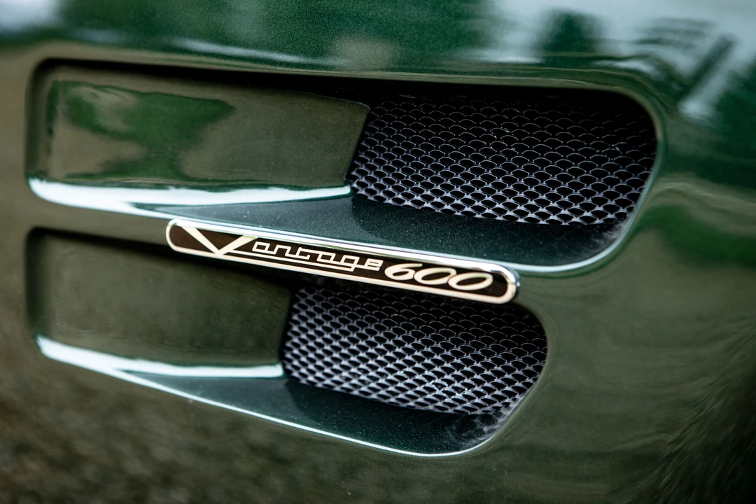 1995 Aston Martin Vantage (1993-2000) - Image 2 of 31