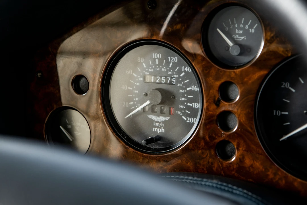 1996 Aston Martin V8 Coupe - Image 27 of 29