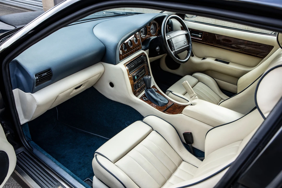 1996 Aston Martin V8 Coupe - Image 17 of 29