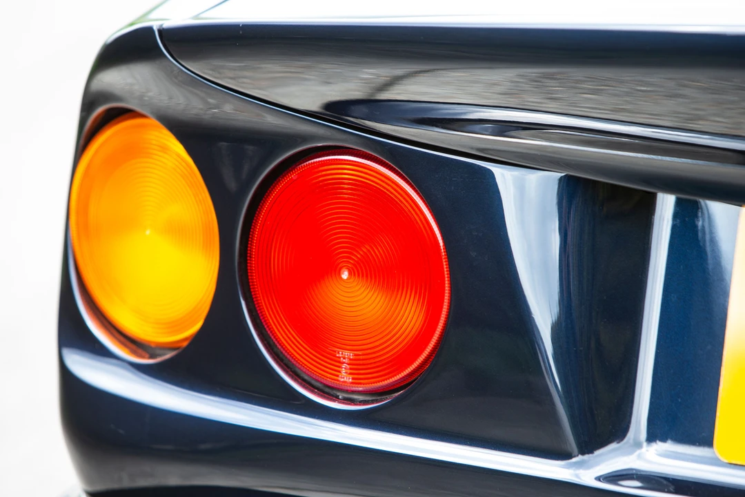 1996 Aston Martin V8 Coupe - Image 15 of 29