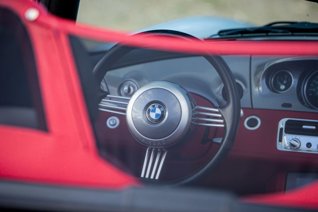 2000 BMW Z8 - Image 27 of 31