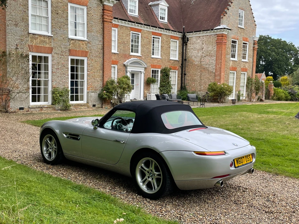 2000 BMW Z8 - Image 14 of 17