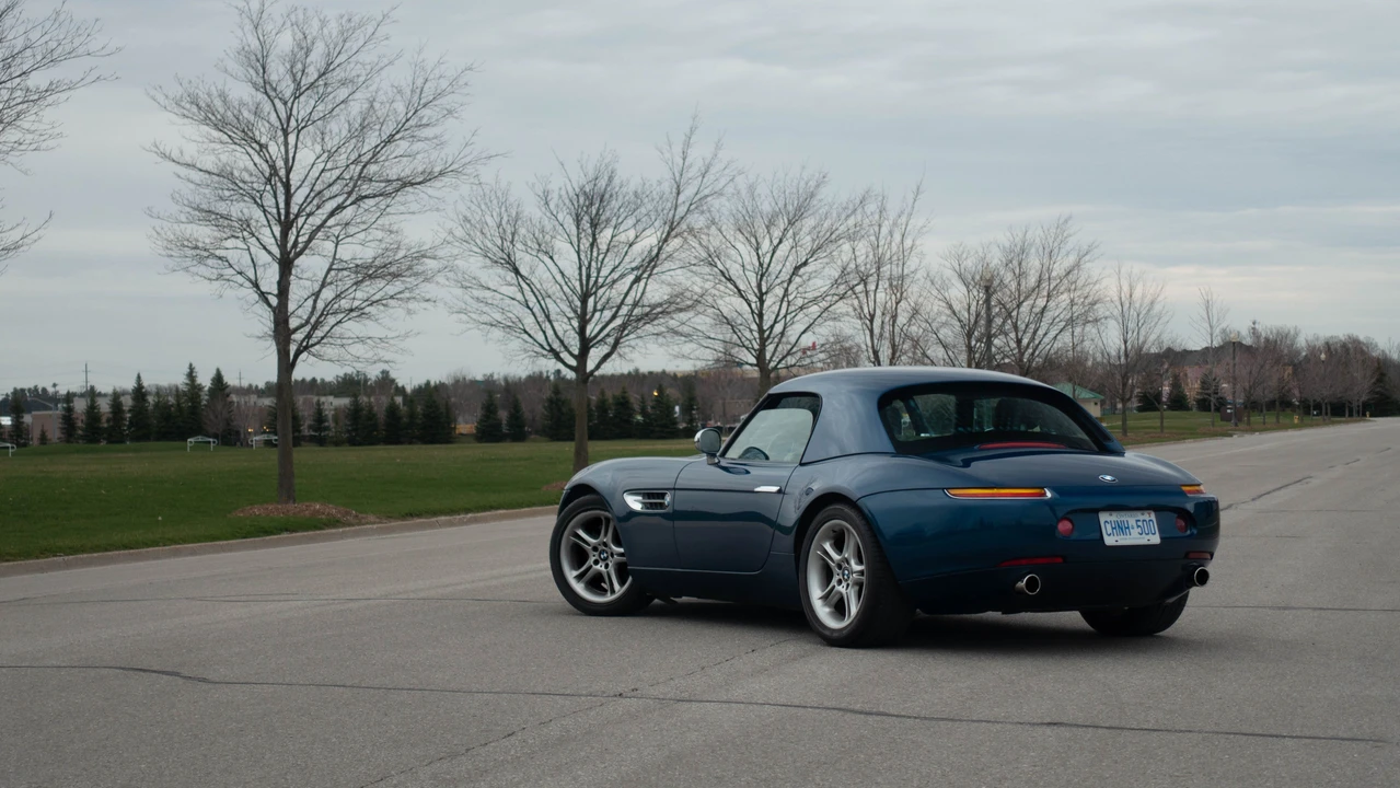 2001 BMW Z8 - Image 7 of 31
