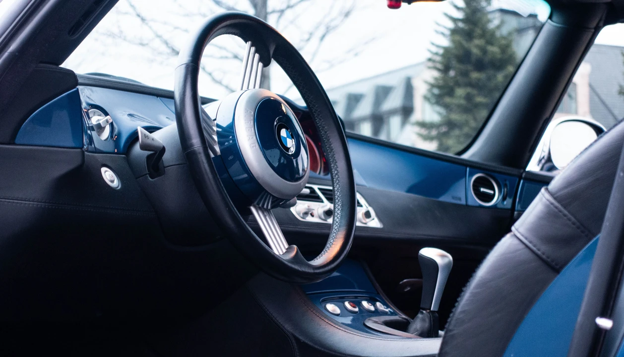2001 BMW Z8 - Image 15 of 31