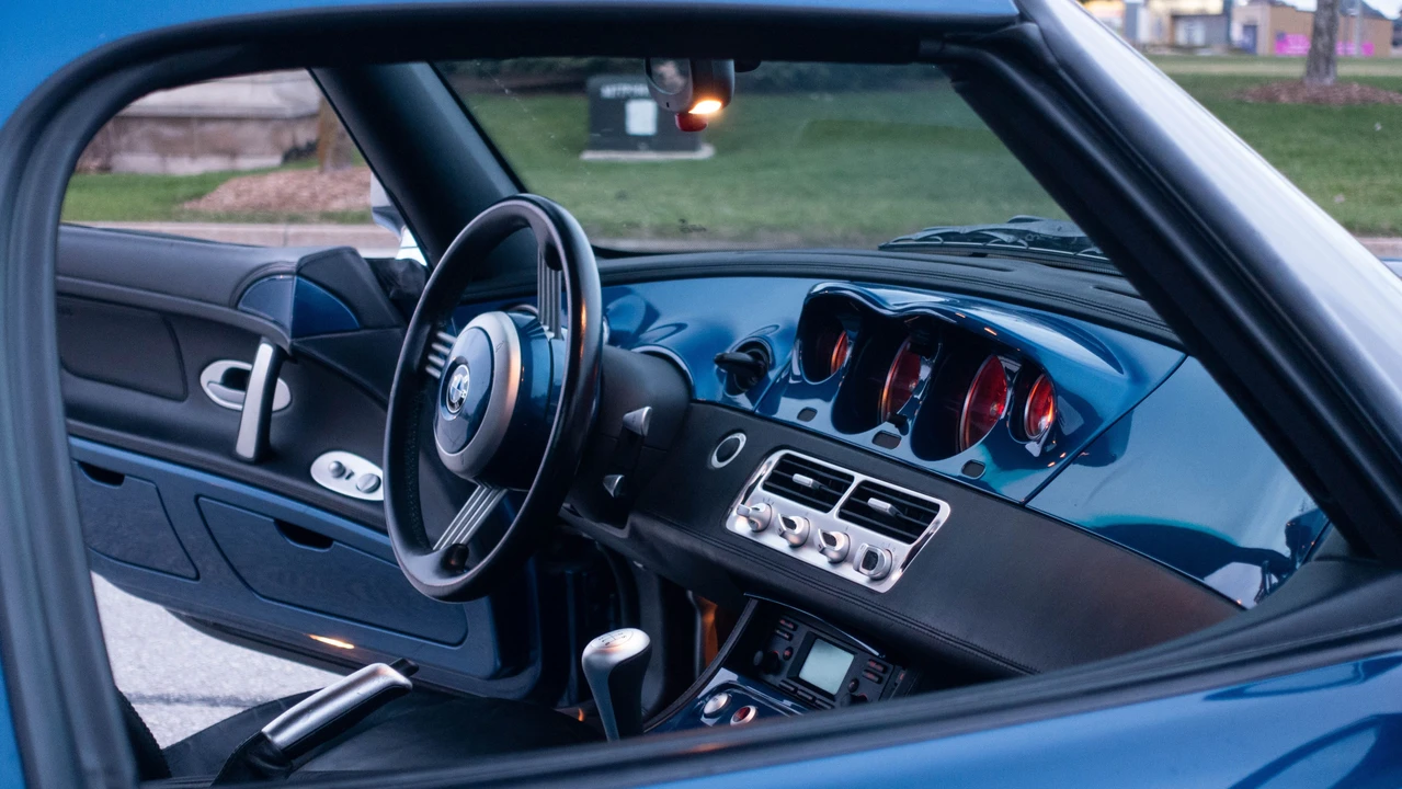 2001 BMW Z8 - Image 12 of 31