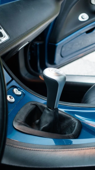 2001 BMW Z8 - Image 29 of 31