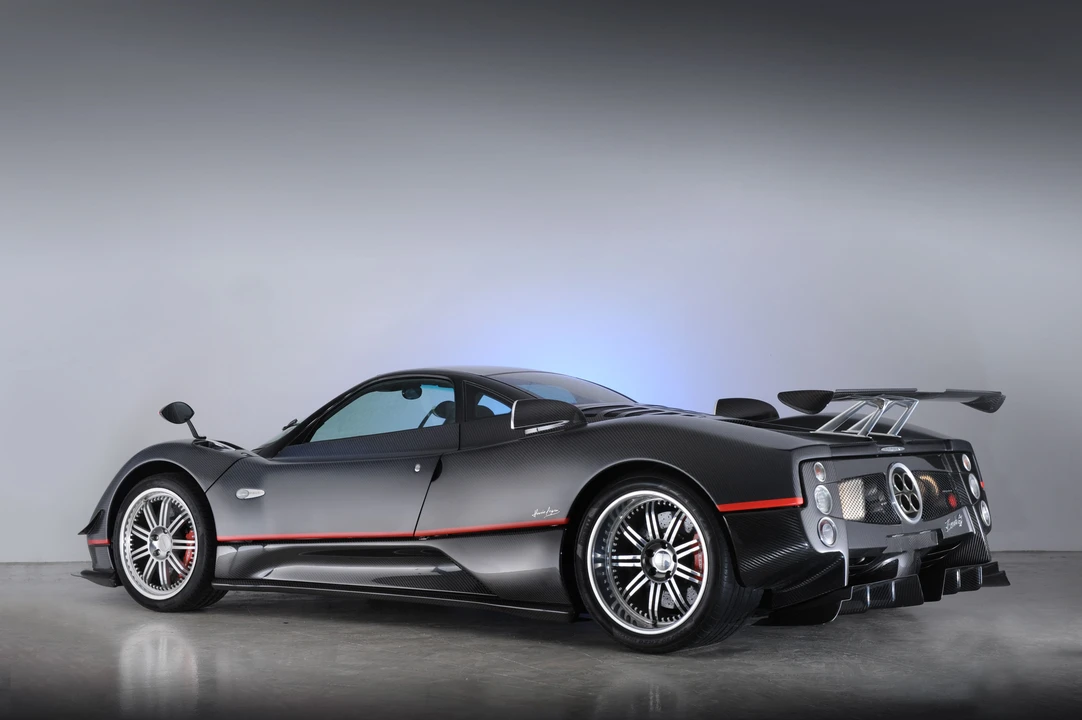 2010 Pagani Zonda - Image 9 of 25