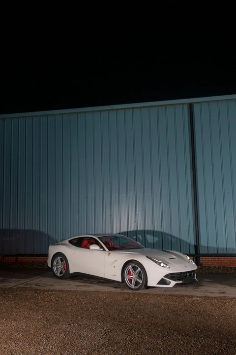 2014 Ferrari F12berlinetta - Image 17 of 31