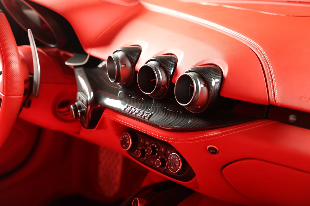 2014 Ferrari F12berlinetta - Image 23 of 31