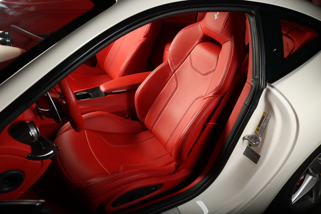 2014 Ferrari F12berlinetta - Image 30 of 31