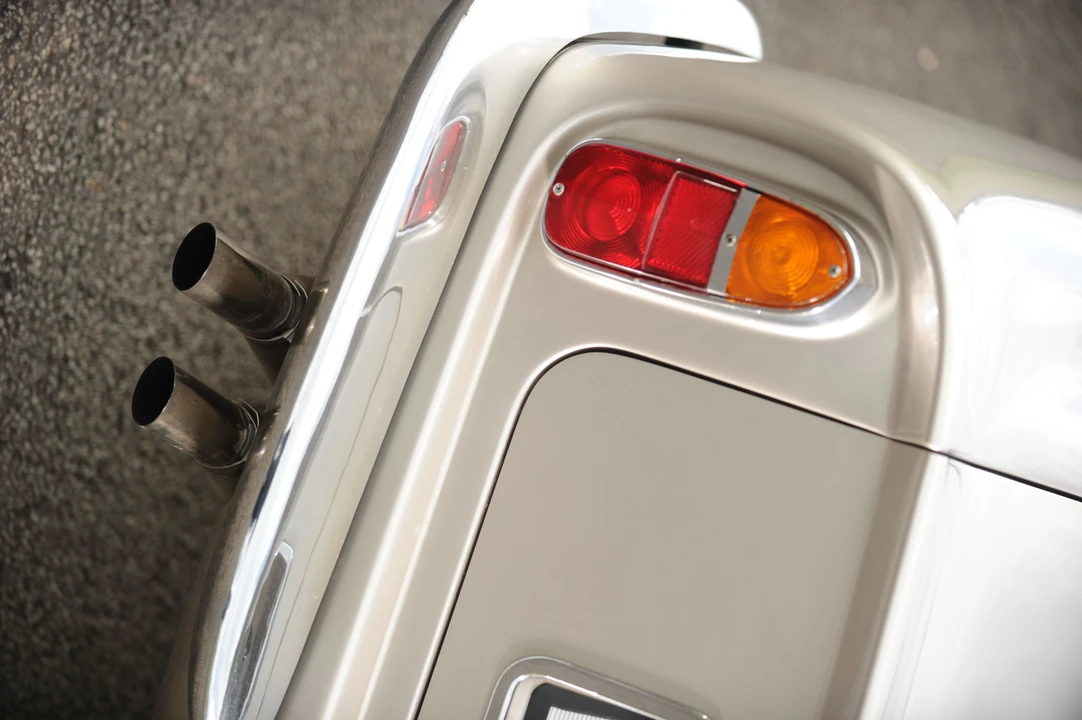 1969 Aston Martin DB6 - Image 12 of 21