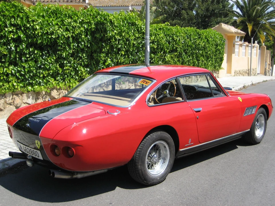 1965 Ferrari 330 GT 2+2 - Image 7 of 12
