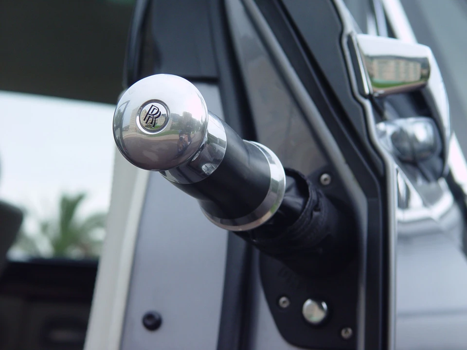 2004 Rolls-Royce Phantom VII - Image 4 of 6