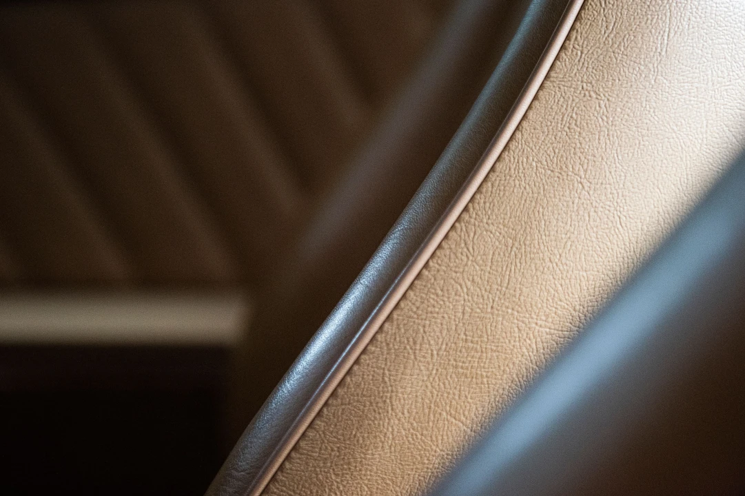 1990 Porsche 964 Carrera 4 - Image 25 of 31