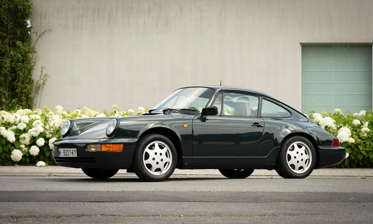 1990 Porsche 964 Carrera 4 - Image 6 of 31