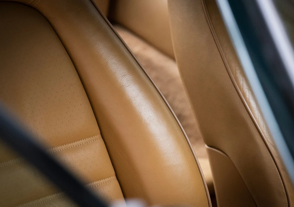 1990 Porsche 964 Carrera 4 - Image 28 of 31