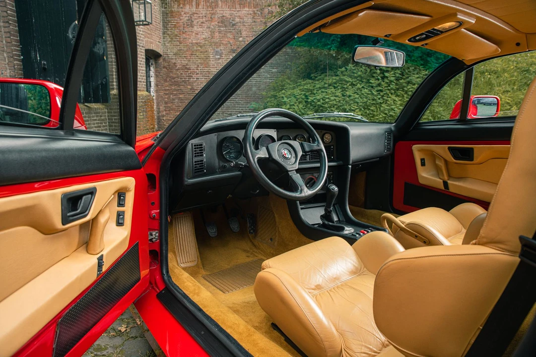 1991 Alfa Romeo SZ - Image 13 of 31