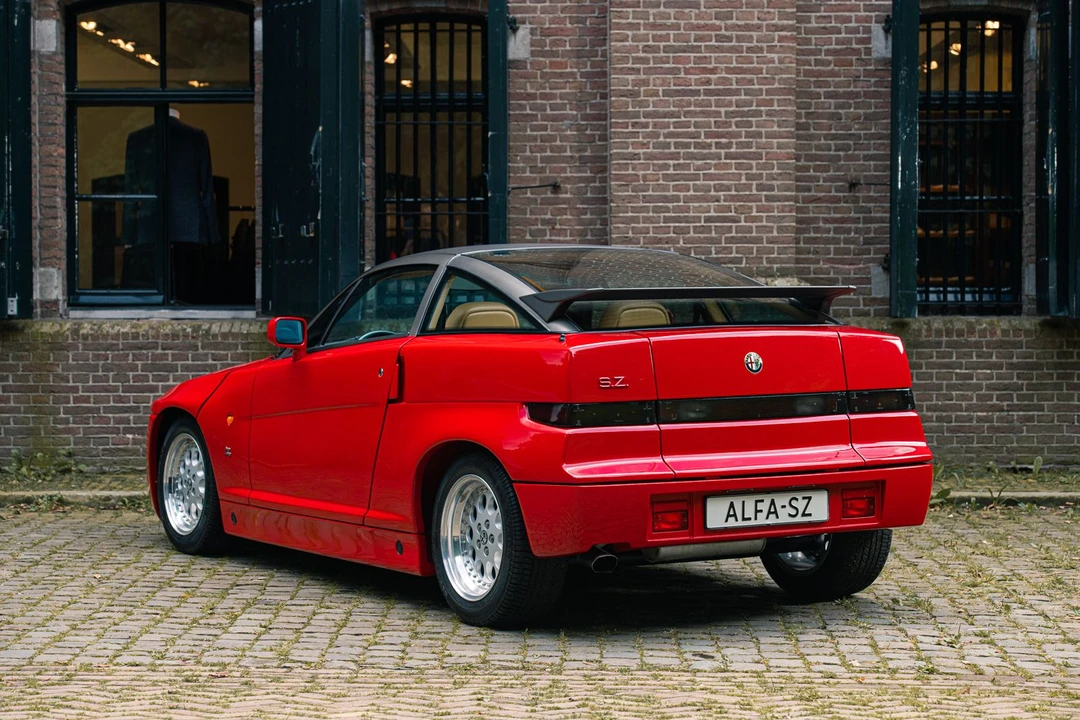 1991 Alfa Romeo SZ - Image 7 of 31