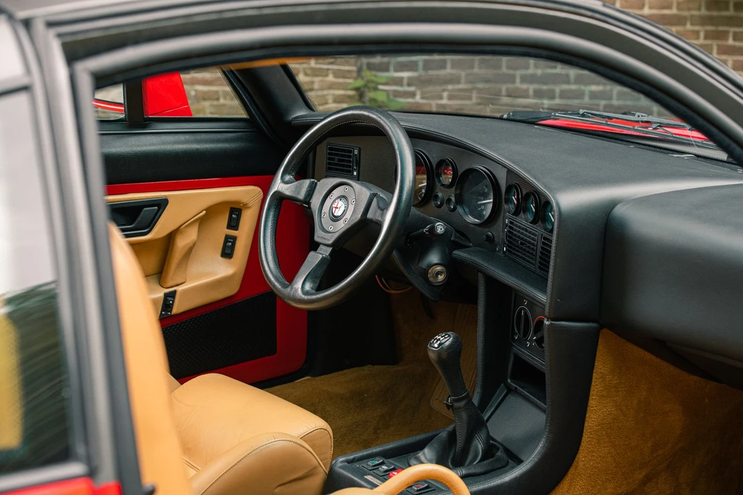 1991 Alfa Romeo SZ - Image 16 of 31