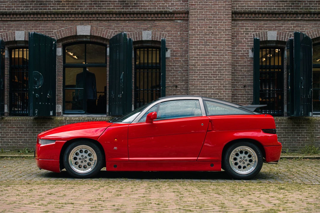 1991 Alfa Romeo SZ - Image 6 of 31