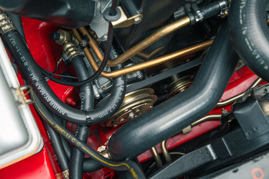1991 Alfa Romeo SZ - Image 26 of 31