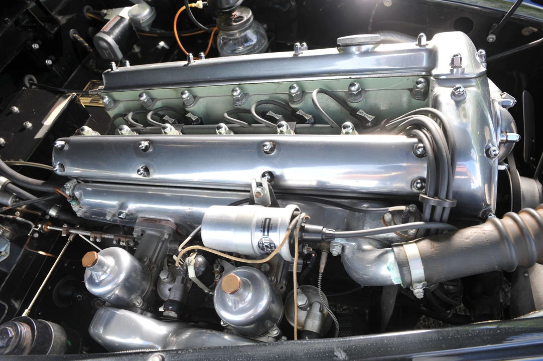 1956 Jaguar XK140 DHC Drophead - Image 4 of 10