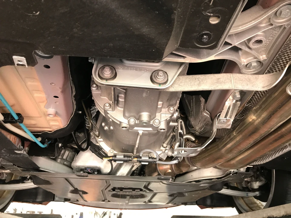 2011 BMW 1M - Image 20 of 20
