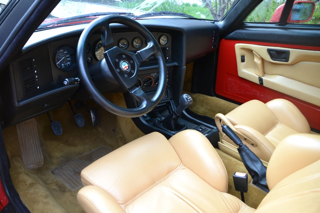 1990 Alfa Romeo SZ - Image 3 of 3