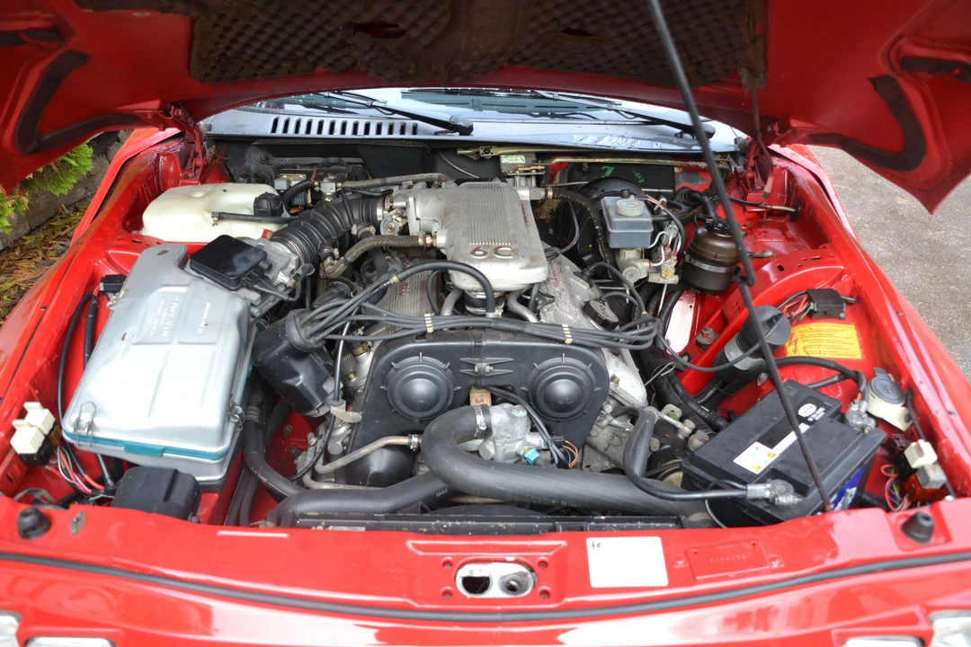 1990 Alfa Romeo SZ - Image 2 of 3