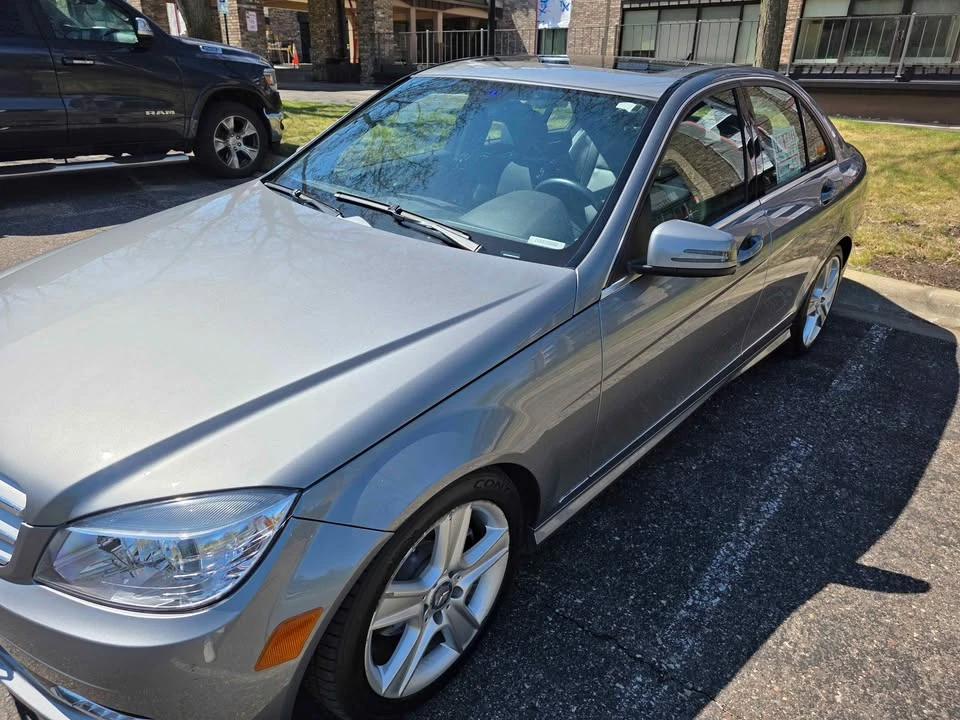 2011 Mercedes-Benz W204 C-Class - Image 3 of 7