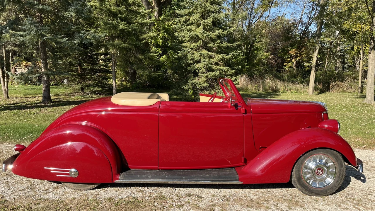 1936 Ford Model 48 & 68 - Image 4 of 31