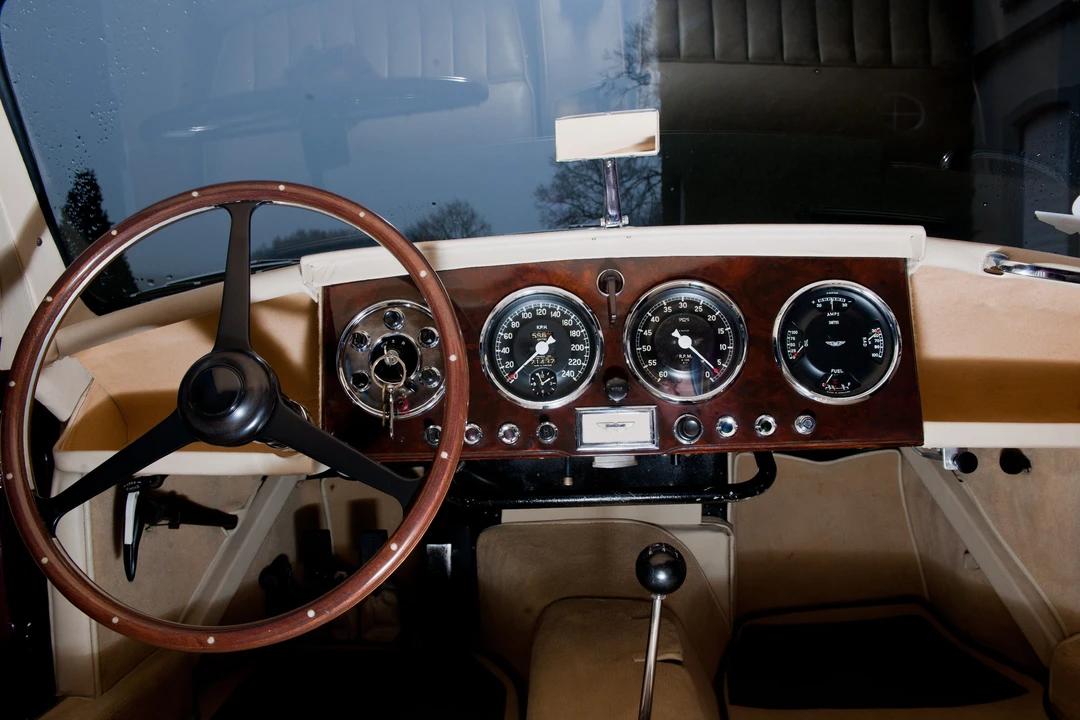 1955 Aston Martin DB1 & DB2 & DB2/4 & DB Mark III - Image 25 of 30