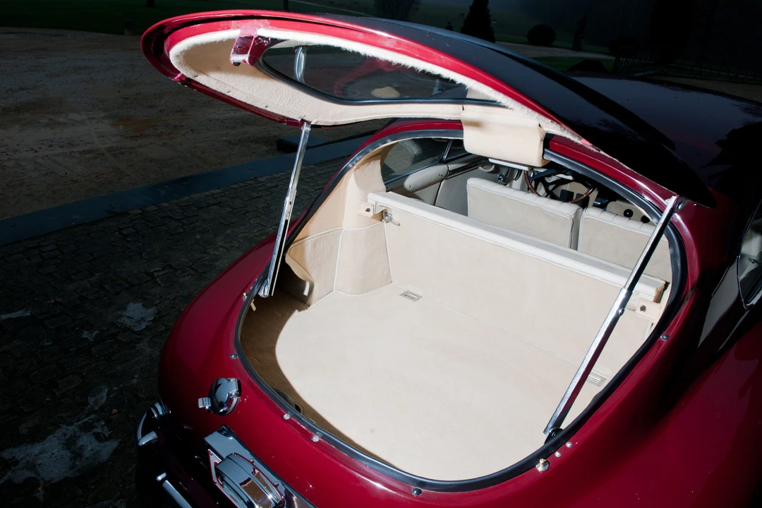 1955 Aston Martin DB1 & DB2 & DB2/4 & DB Mark III - Image 19 of 30