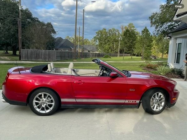2011 Ford S197 Mustang - Image 2 of 18