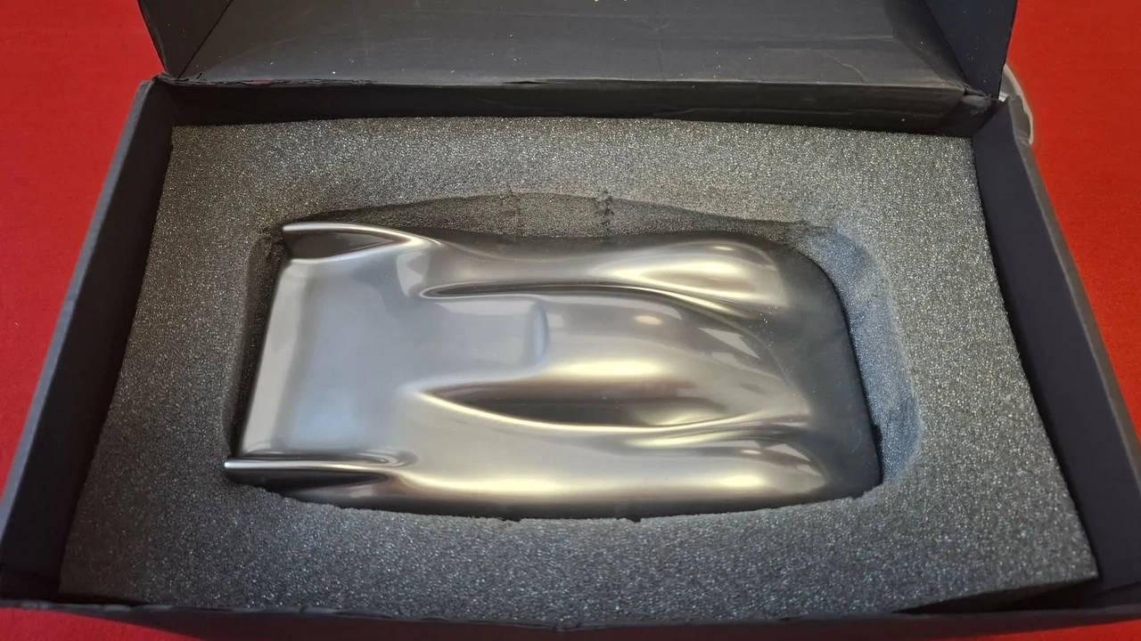 Porsche - Image 12 of 20