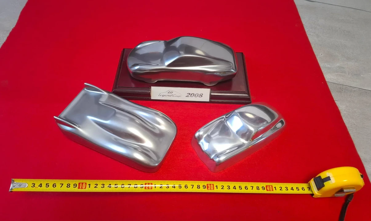 Porsche - Image 4 of 20