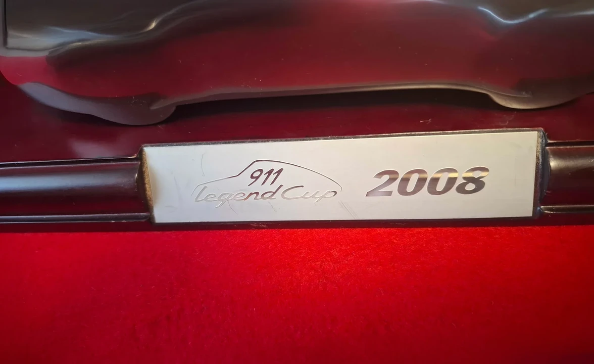 Porsche - Image 18 of 20