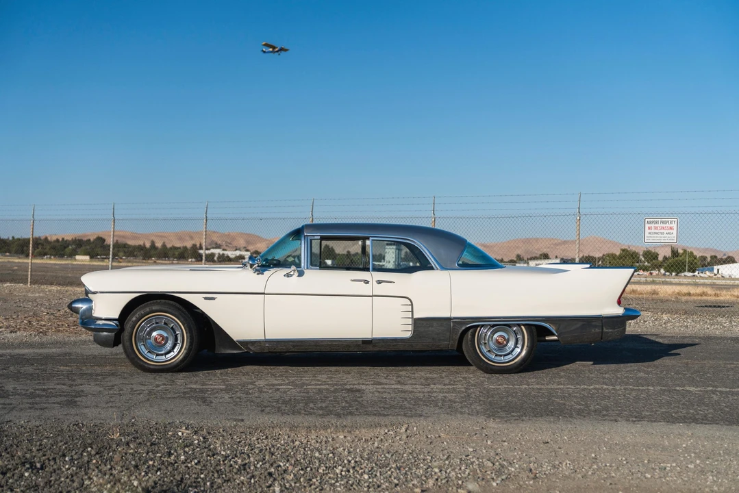 1957 Cadillac Eldorado 3rd Gen - Image 14 of 31