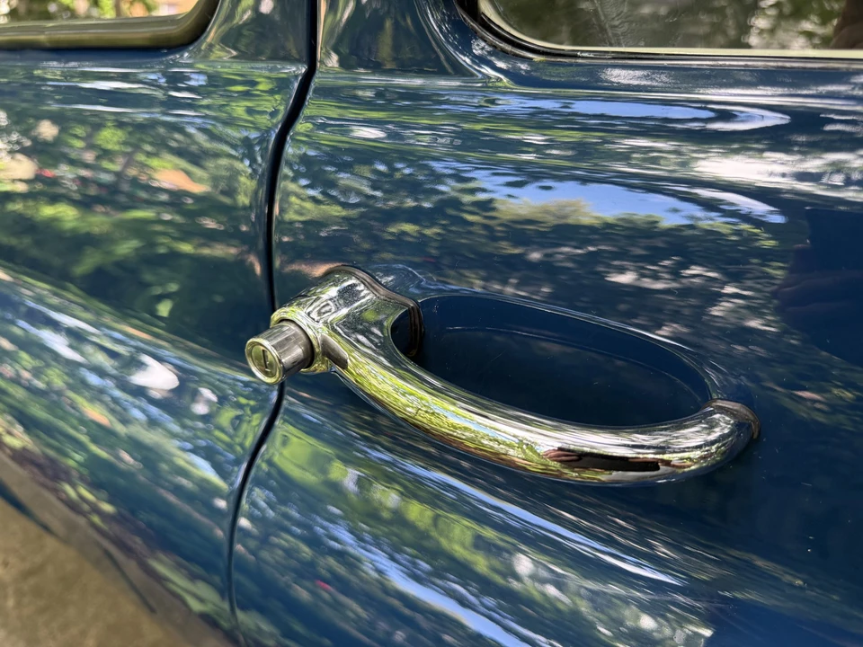 1957 Chevrolet Suburban 3rd Gen - Image 28 of 31