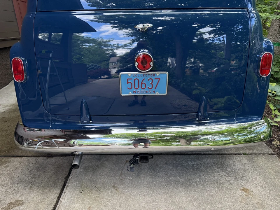 1957 Chevrolet Suburban 3rd Gen - Image 18 of 31