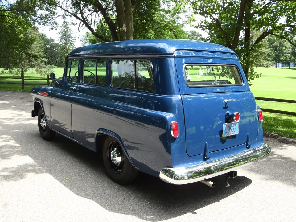 1957 Chevrolet Suburban 3rd Gen - Image 5 of 31