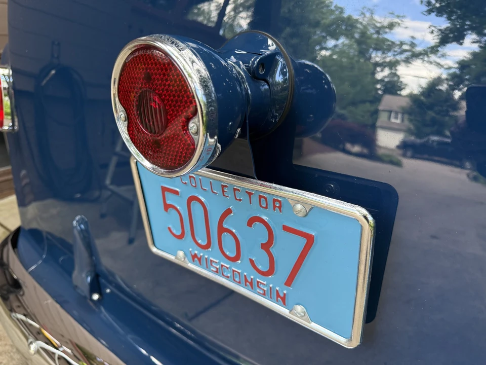1957 Chevrolet Suburban 3rd Gen - Image 21 of 31